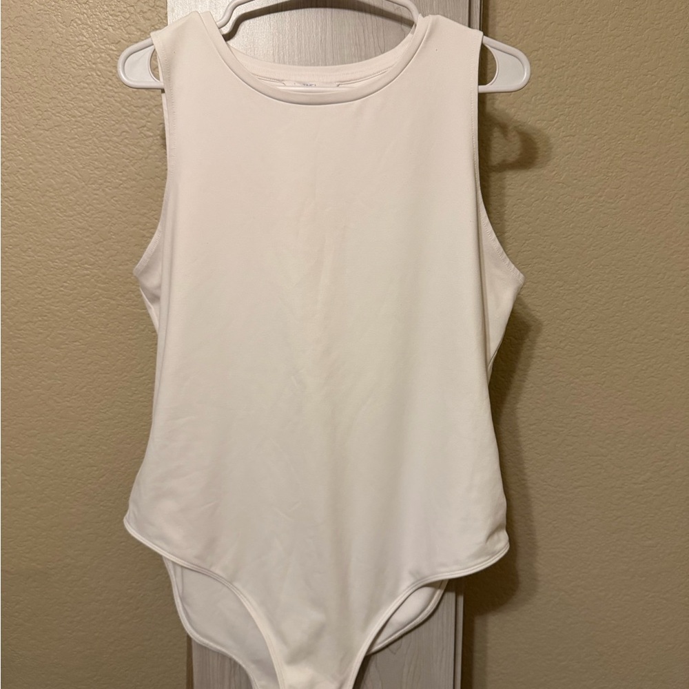 Time and Tru White Sleeveless Bodysuit